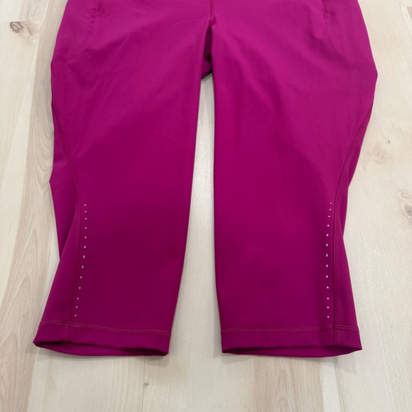 EUC Lululemon Swift Speed High-Rise Crop 21" Size 20 LW6CBKS Magenta Purple - Picture 3 of 16
